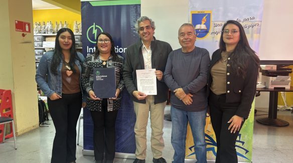 PROGRAMA+FORTALECIMIENTO+DE+LA+EDUCACIÓN+-+FIRMA+CONVENIO+ESCUELA+VICENTE+SEPULVEDA+ROJO+2.1